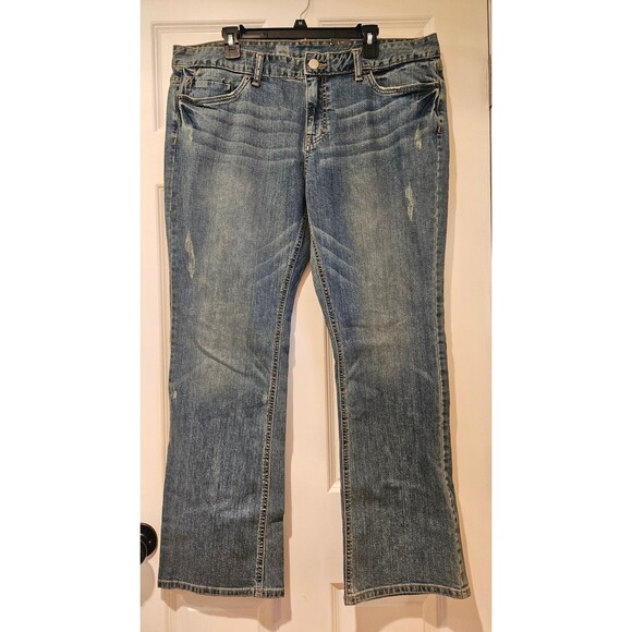 Curvy Bootcut Jeans Mossimo Size 18 S/C New with Tags Premium Denim - Picture 1 of 5